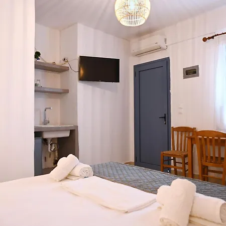 Oneiro Kythnos 3* Kanala