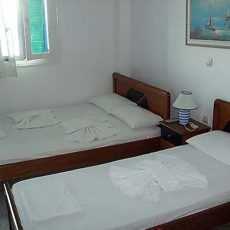 Bed & Breakfast Oneiro Kythnos